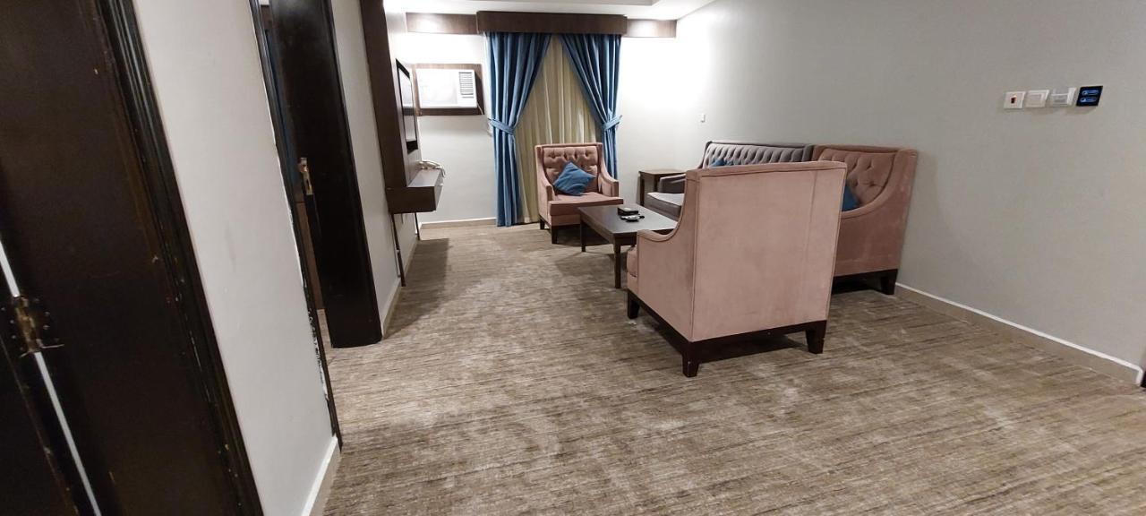 همم للوحدات السكنية - الرحيلي Jeddah Al Kura Bagian luar foto
