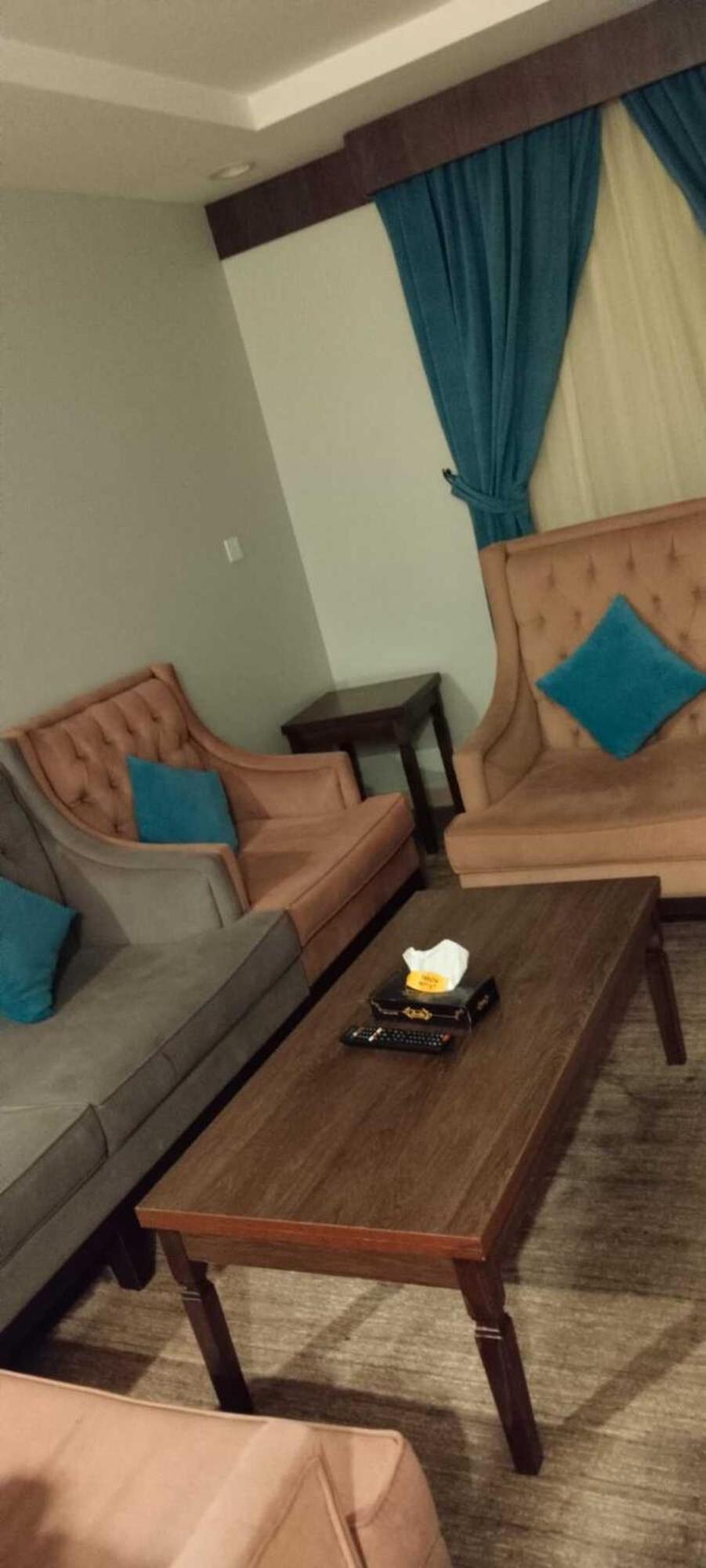 همم للوحدات السكنية - الرحيلي Jeddah Al Kura Bagian luar foto